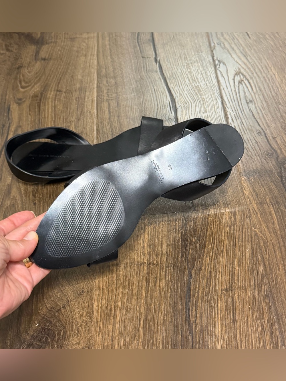 Zara leather Women’s Black Minimal Leather Flat Sandals - Picture 5 of 6